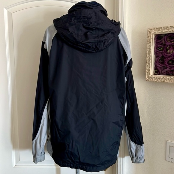 Patagonia ~All Weather Waterproof Jacket - Picture 4 of 16